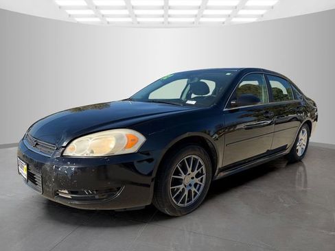 Used 2012 Chevrolet Impala LT w/ LT Sunroof Package image 4