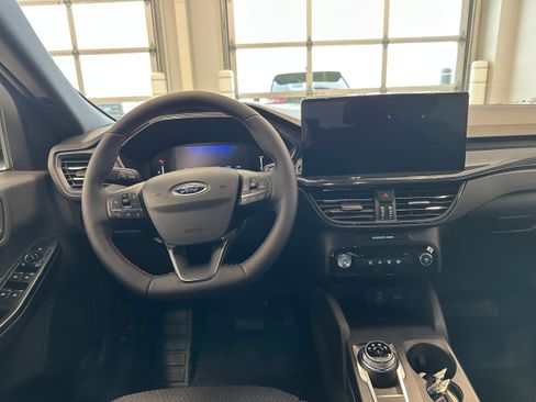 New 2026 Ford Escape ST-Line w/ Tech Pack #1 image 40