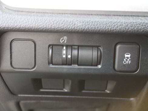 Used 2015 Subaru Crosstrek 2.0i Premium w/ Popular Package #1 image 23