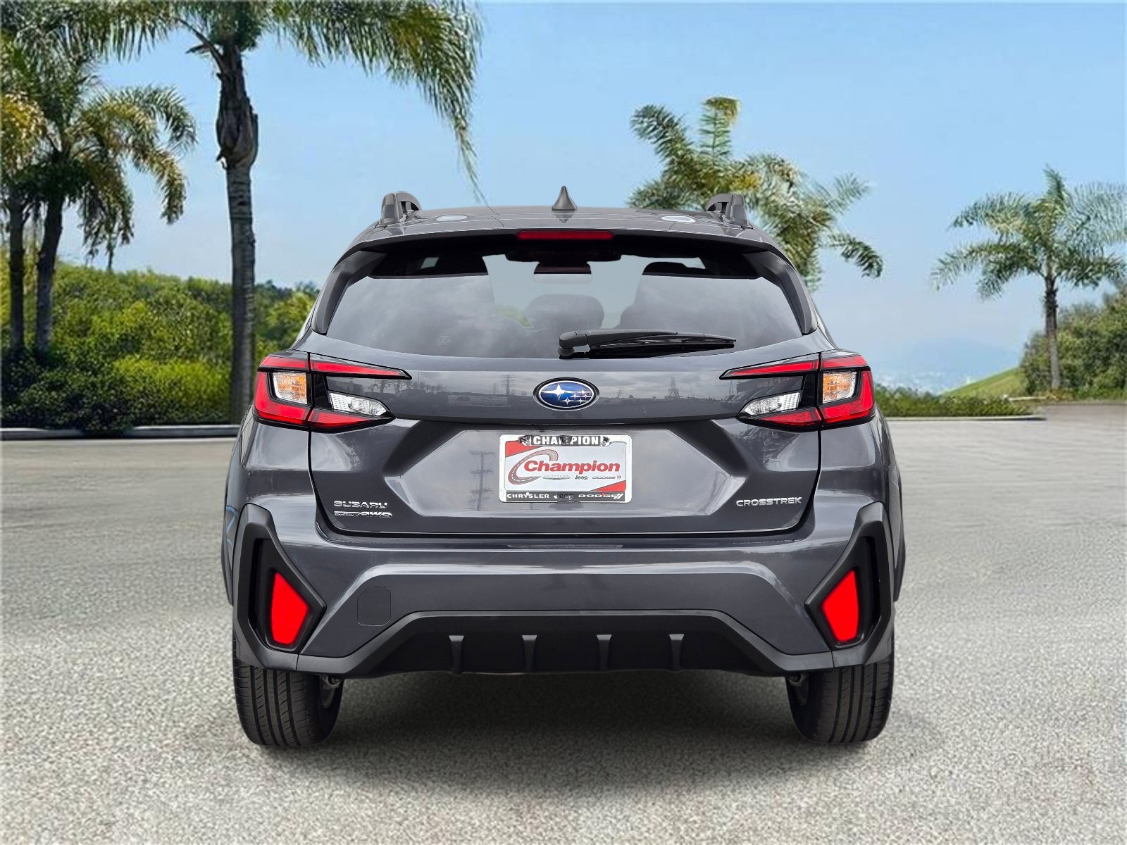Used 2025 Subaru Crosstrek 2.5i Premium AWD/4WD image 5
