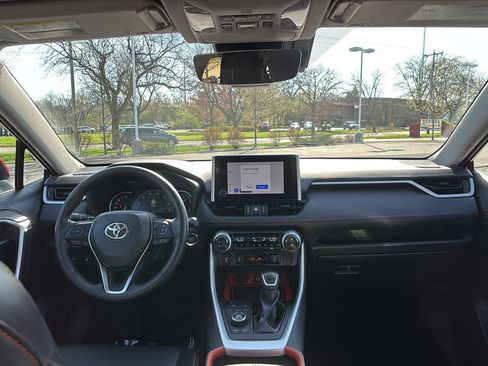 Used 2023 Toyota RAV4 Adventure w/ Convenience Package AWD/4WD image 19