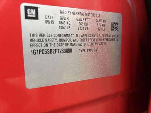 Used 2015 Chevrolet Cruze LT image 36