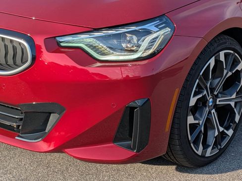 Used 2025 BMW 230i Coupe w/ M Sport Package image 9