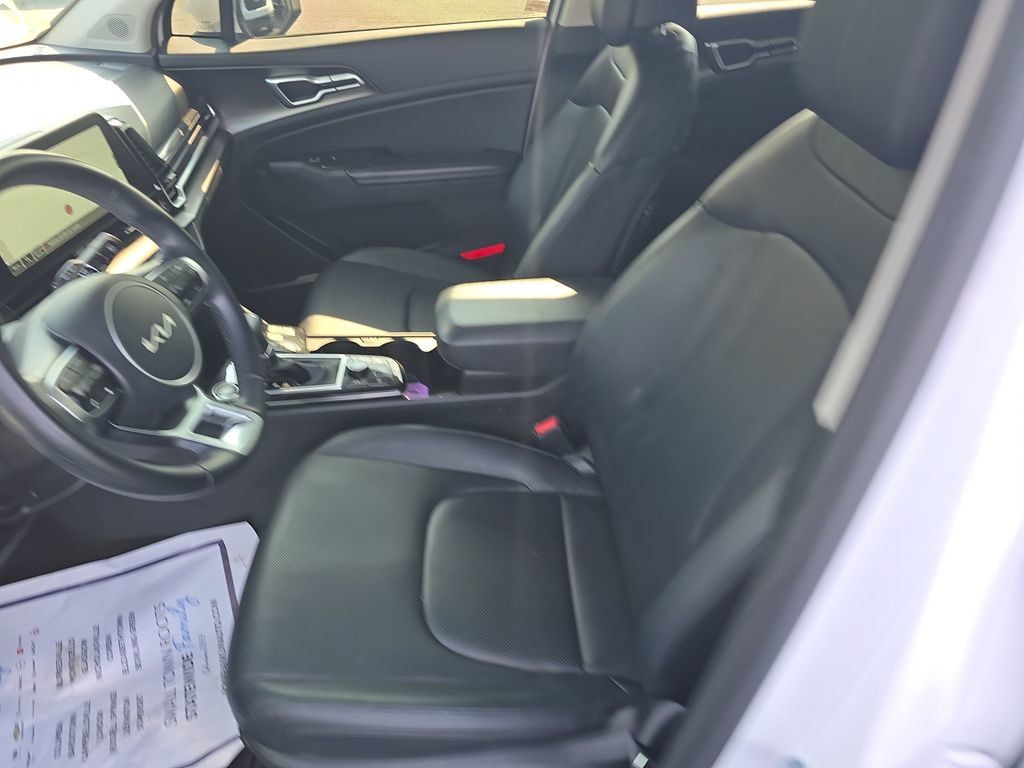 Used 2023 Kia Sportage EX FWD image 15