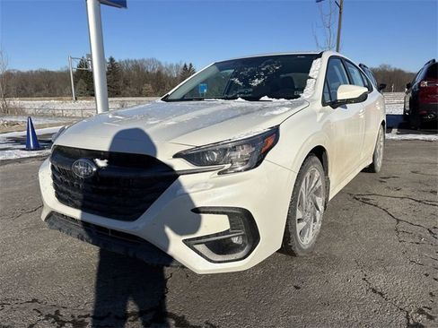 Used 2023 Subaru Legacy Limited image 5