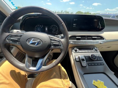 Used 2021 Hyundai Palisade Calligraphy w/ Winter Package AWD/4WD image 17