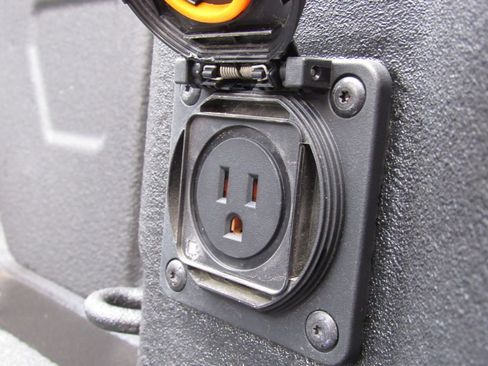 Used 2024 GMC Sierra 1500 Denali w/ Denali Reserve Package image 10