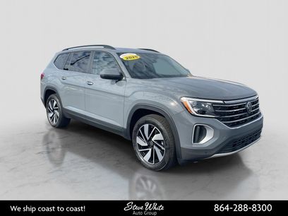 Certified 2025 Volkswagen Atlas SE w/ Panoramic Sunroof Package