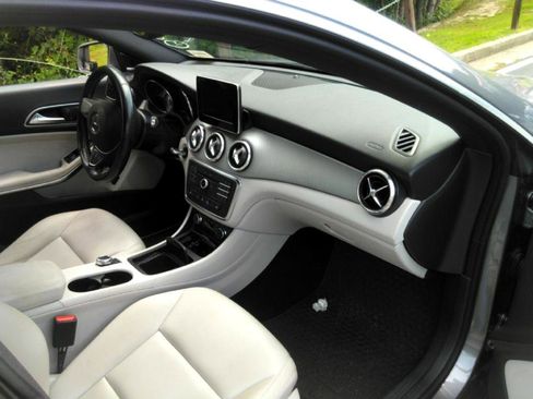 Used 2015 Mercedes-Benz CLA 250 250 image 15
