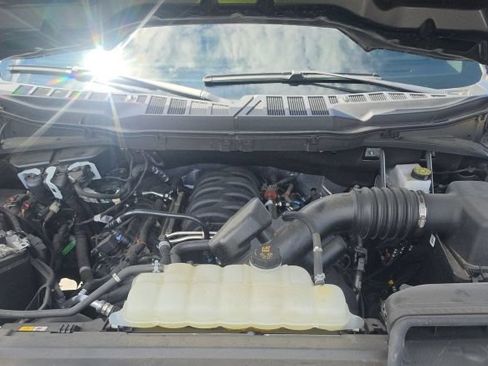 Used 2025 Ford F150 XL AWD/4WD image 5