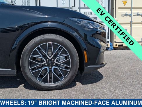 Certified 2025 Ford Mustang Mach-E Premium AWD/4WD image 11