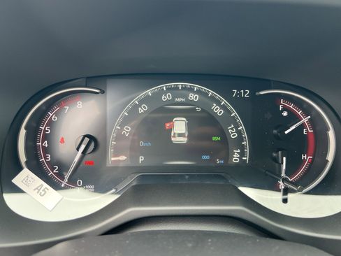 New 2025 Toyota RAV4 XLE image 12