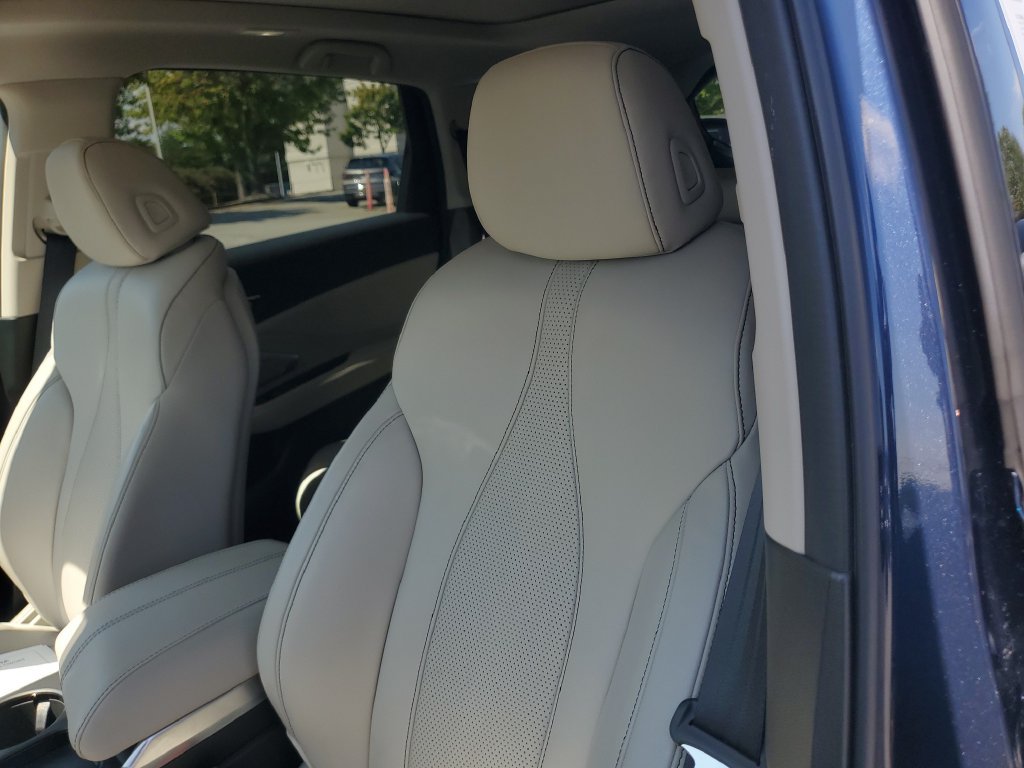 Certified 2025 Acura RDX w/ Technology Package AWD/4WD image 17