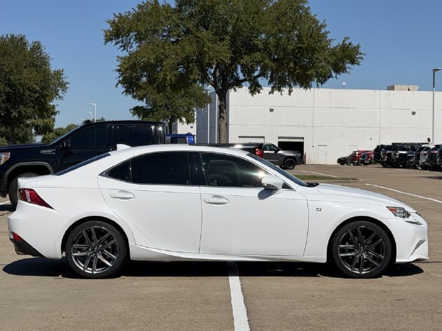 Used 2014 Lexus IS 250 w/ F-Sport Package RWD image 3