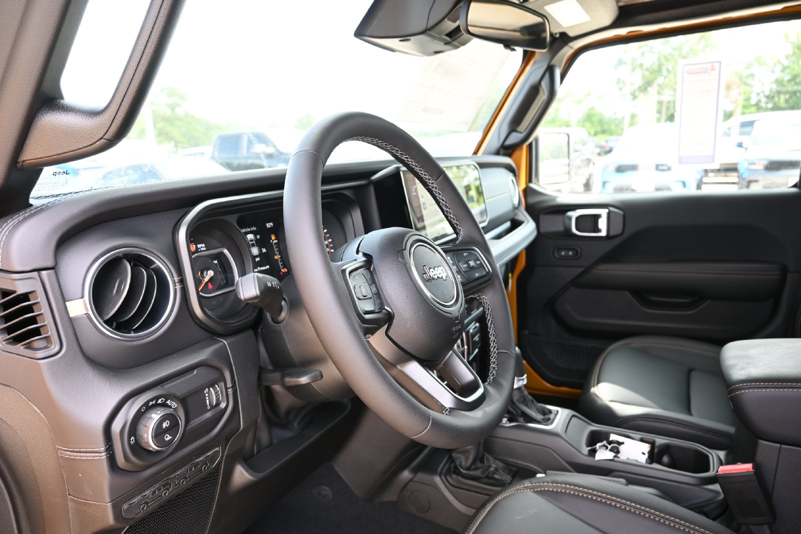 New 2026 Jeep Gladiator Sport AWD/4WD image 11