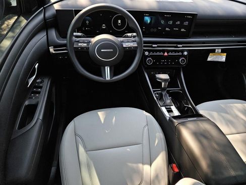 New 2026 Hyundai Santa Cruz SEL FWD image 17