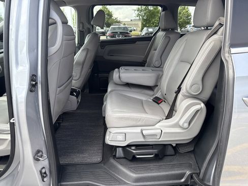 Used 2023 Honda Odyssey Touring image 27