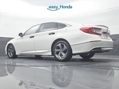 Used 2018 Honda Accord EX image 30