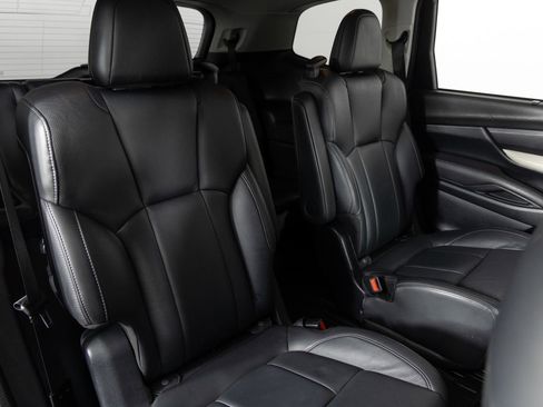 Used 2019 Subaru Ascent Limited w/ Popular Package #2 image 26