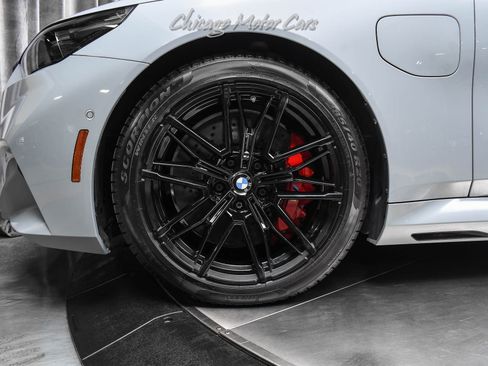 Used 2025 BMW M5 w/ Carbon Package image 50