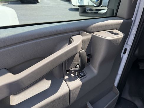 New 2025 Chevrolet Express 3500 w/ Power Convenience Package image 14