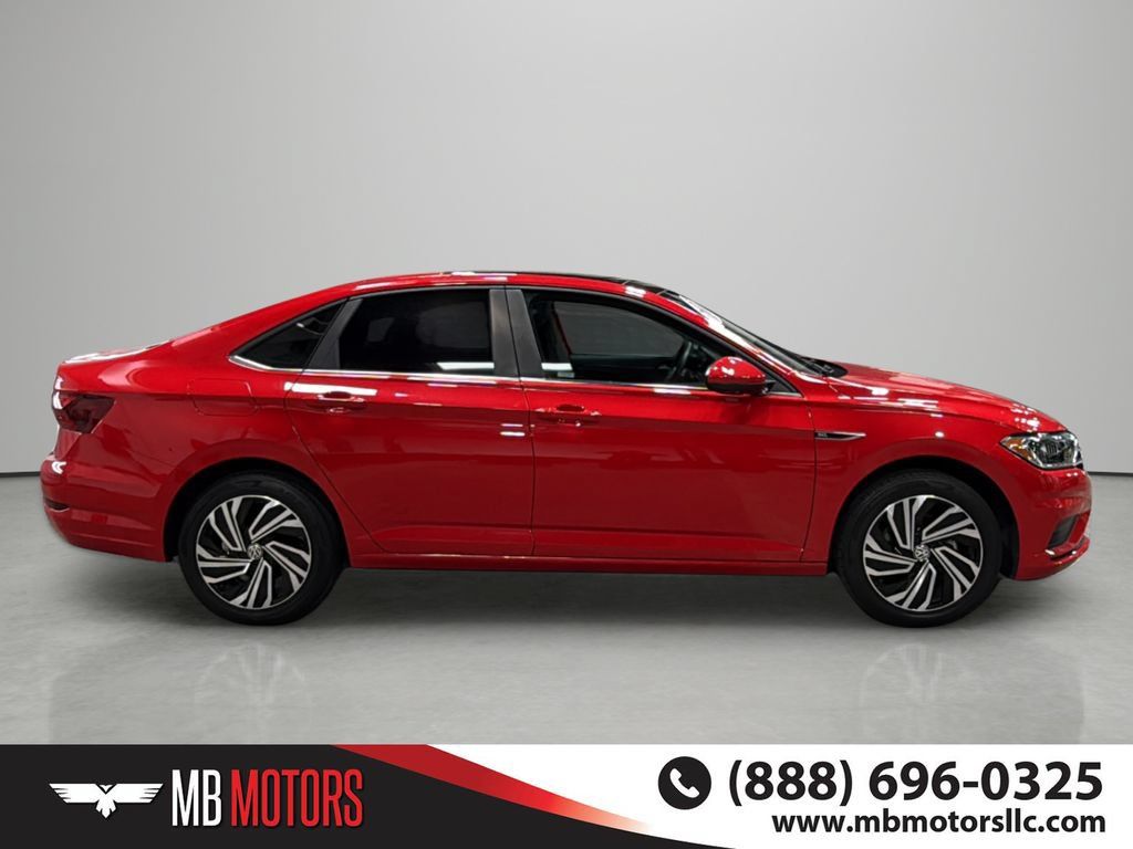 Used 2021 Volkswagen Jetta SEL FWD image 5