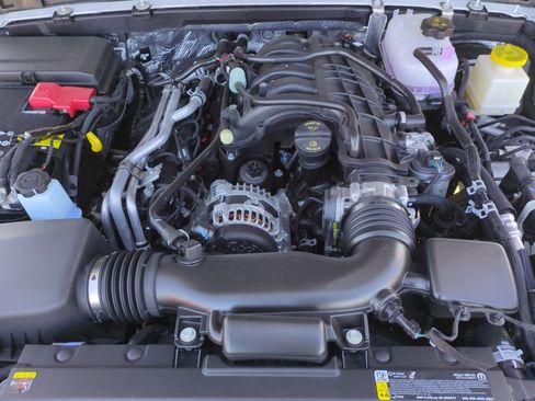 New 2026 Jeep Gladiator Sport image 21