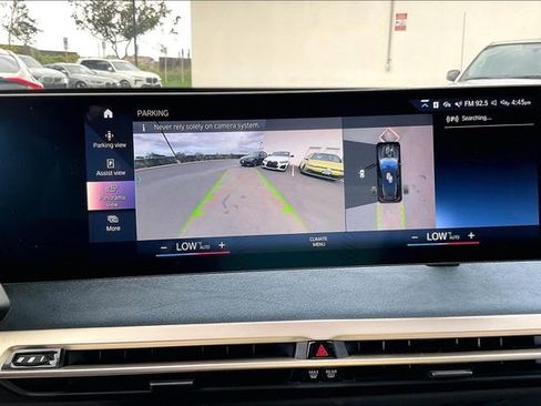 Certified 2022 BMW iX xDrive50 w/ Premium Package image 20