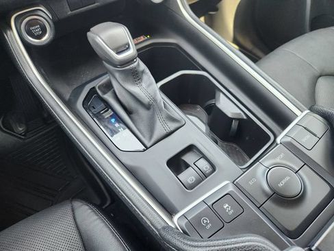Used 2024 Toyota Grand Highlander FWD image 18