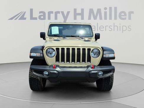Used 2022 Jeep Wrangler Rubicon AWD/4WD image 8