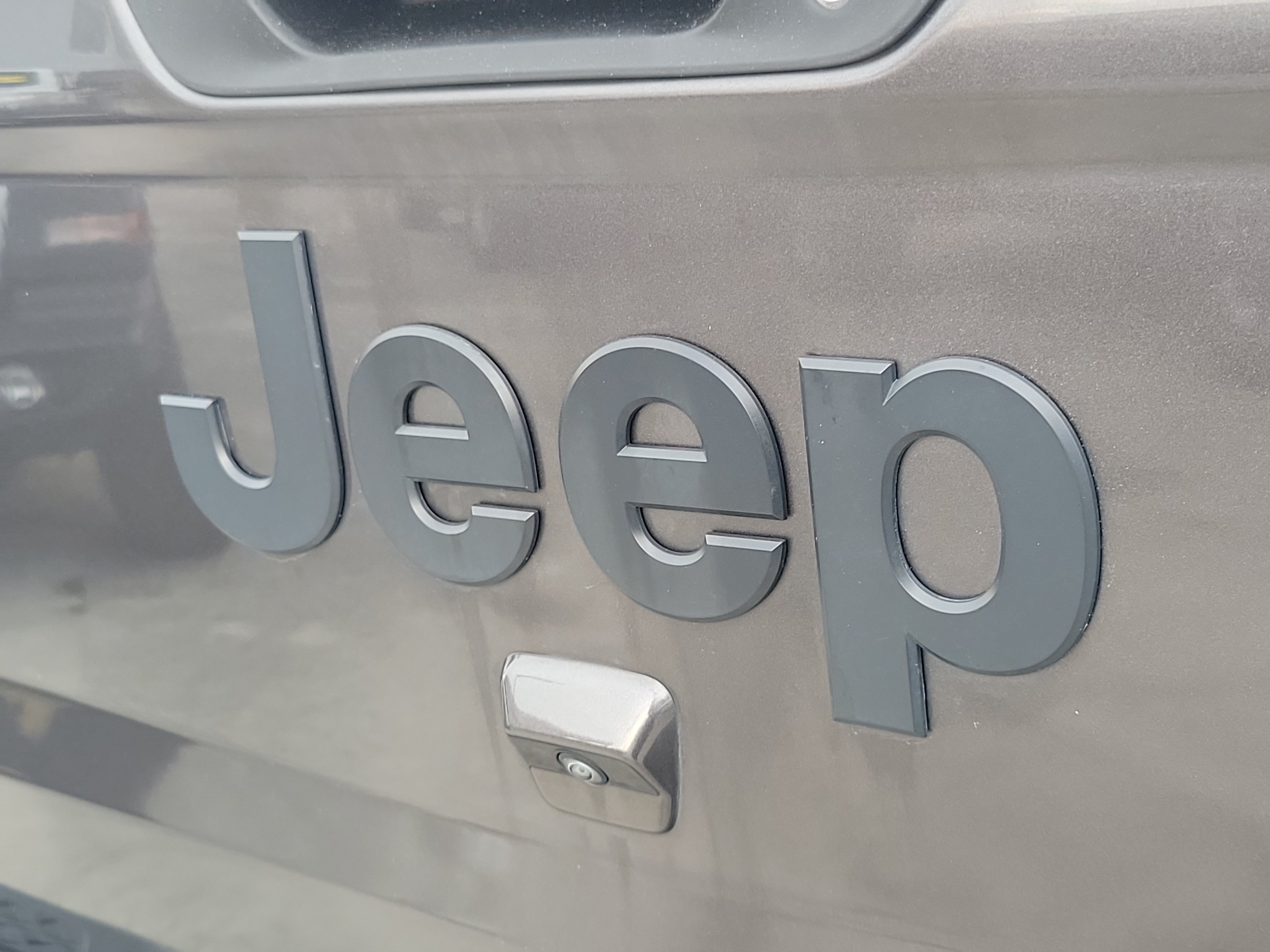 Used 2020 Jeep Gladiator Sport w/ Quick Order Package 24S AWD/4WD image 6