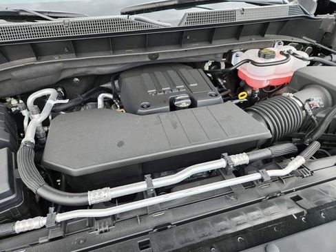 Certified 2026 Chevrolet Silverado 1500 Custom image 31