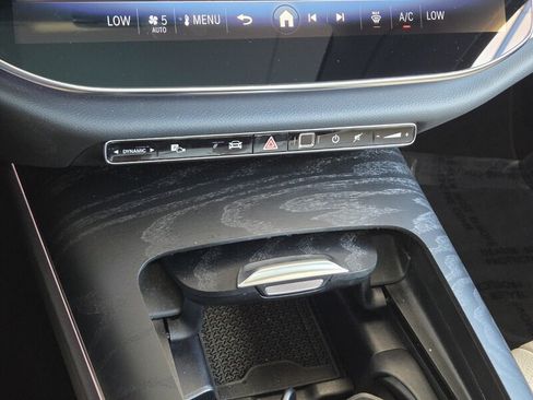 Used 2026 Mercedes-Benz E 350 Sedan image 33
