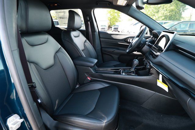 New 2026 Jeep Compass Latitude AWD/4WD image 26