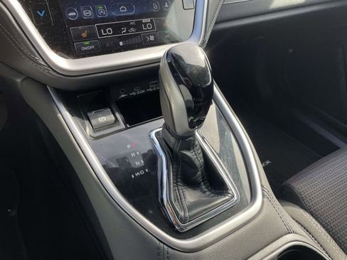 Certified 2023 Subaru Outback Premium image 19