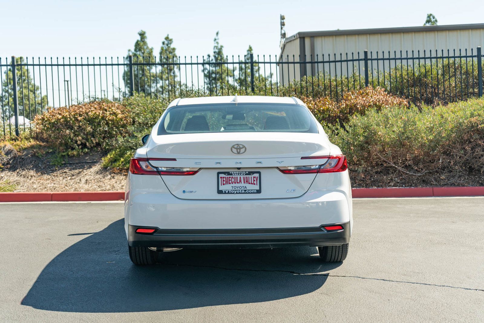 Used 2025 Toyota Camry Hybrid FWD image 8