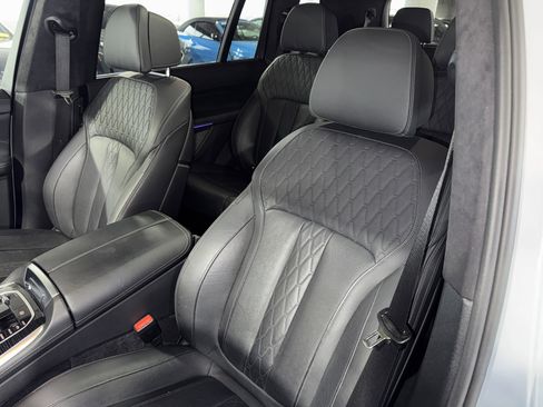 Certified 2024 BMW X7 M60i w/ Executive Package image 35