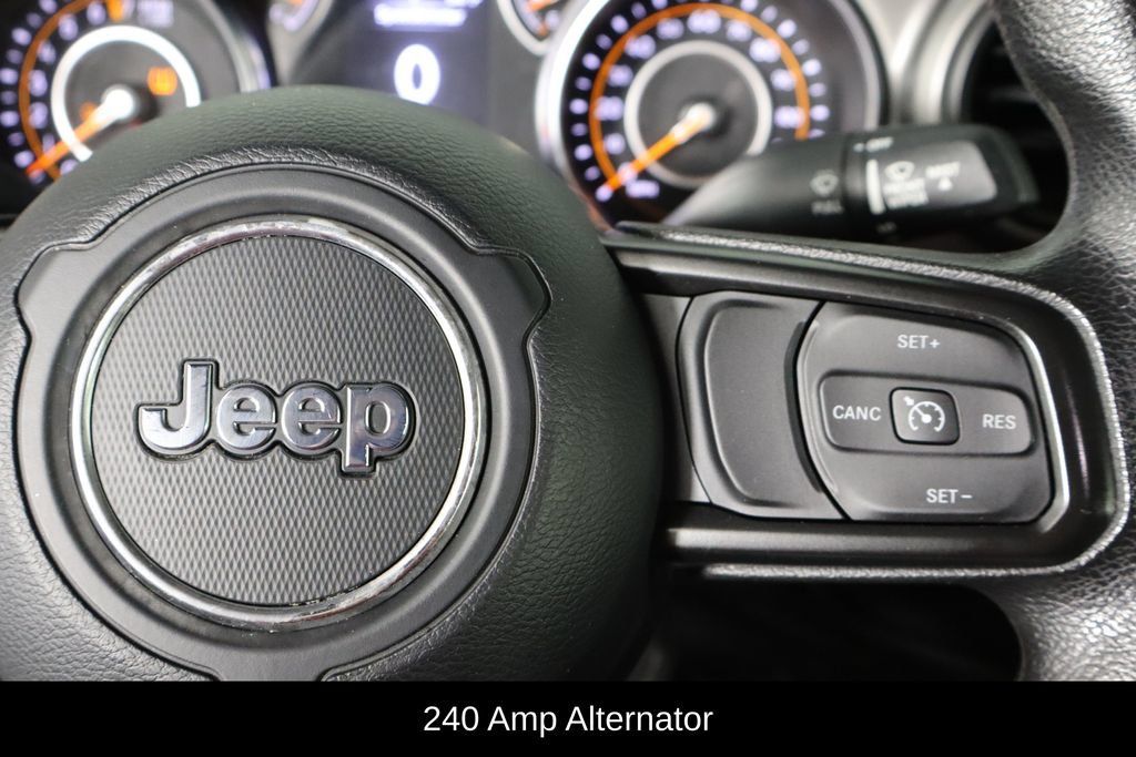Used 2022 Jeep Gladiator Sport AWD/4WD image 10
