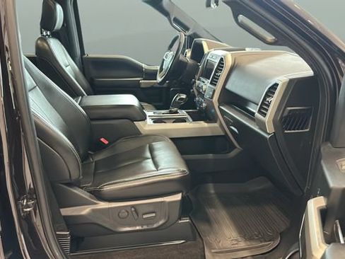 Used 2019 Ford F150 Lariat w/ Equipment Group 502A Luxury AWD/4WD image 19