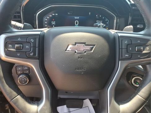 Used 2023 Chevrolet Silverado 1500 LT Trail Boss w/ LT Trail Boss Premium Package AWD/4WD image 13