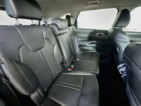 Certified 2024 Kia Sorento S AWD/4WD image 27