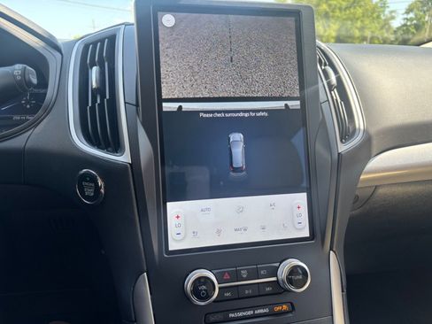 Certified 2023 Ford Edge SEL w/ Convenience Package image 32