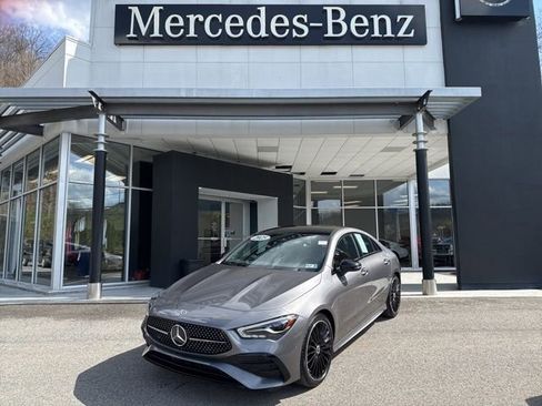 Used 2025 Mercedes-Benz CLA 250 4MATIC image 1