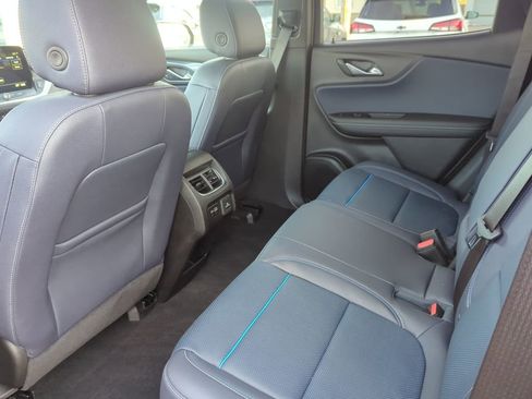 Certified 2025 Chevrolet Blazer RS w/ Driver Confidence II Package image 21