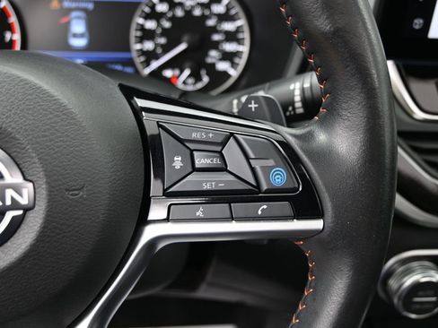 Used 2024 Nissan Altima 2.0 SR FWD image 20