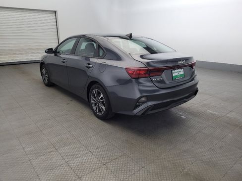 Used 2023 Kia Forte LXS image 5