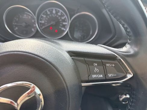 Used 2017 MAZDA CX-5 Touring w/ Preferred Equipment Package image 17