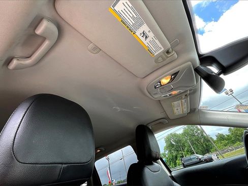 Used 2020 Jeep Compass Latitude image 21