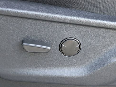 New 2023 Ford F150 Lightning Pro w/ Tow Technology Package image 21