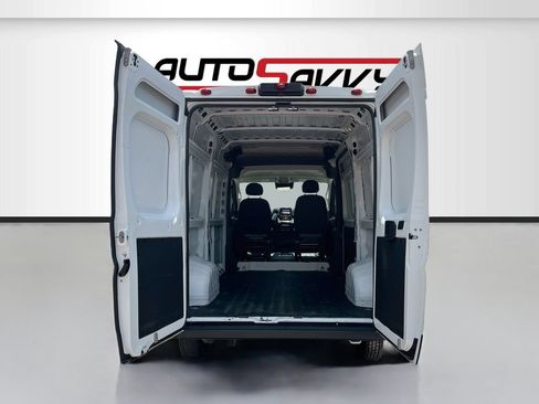 Used 2024 RAM ProMaster 1500 w/ Safety Group FWD image 22